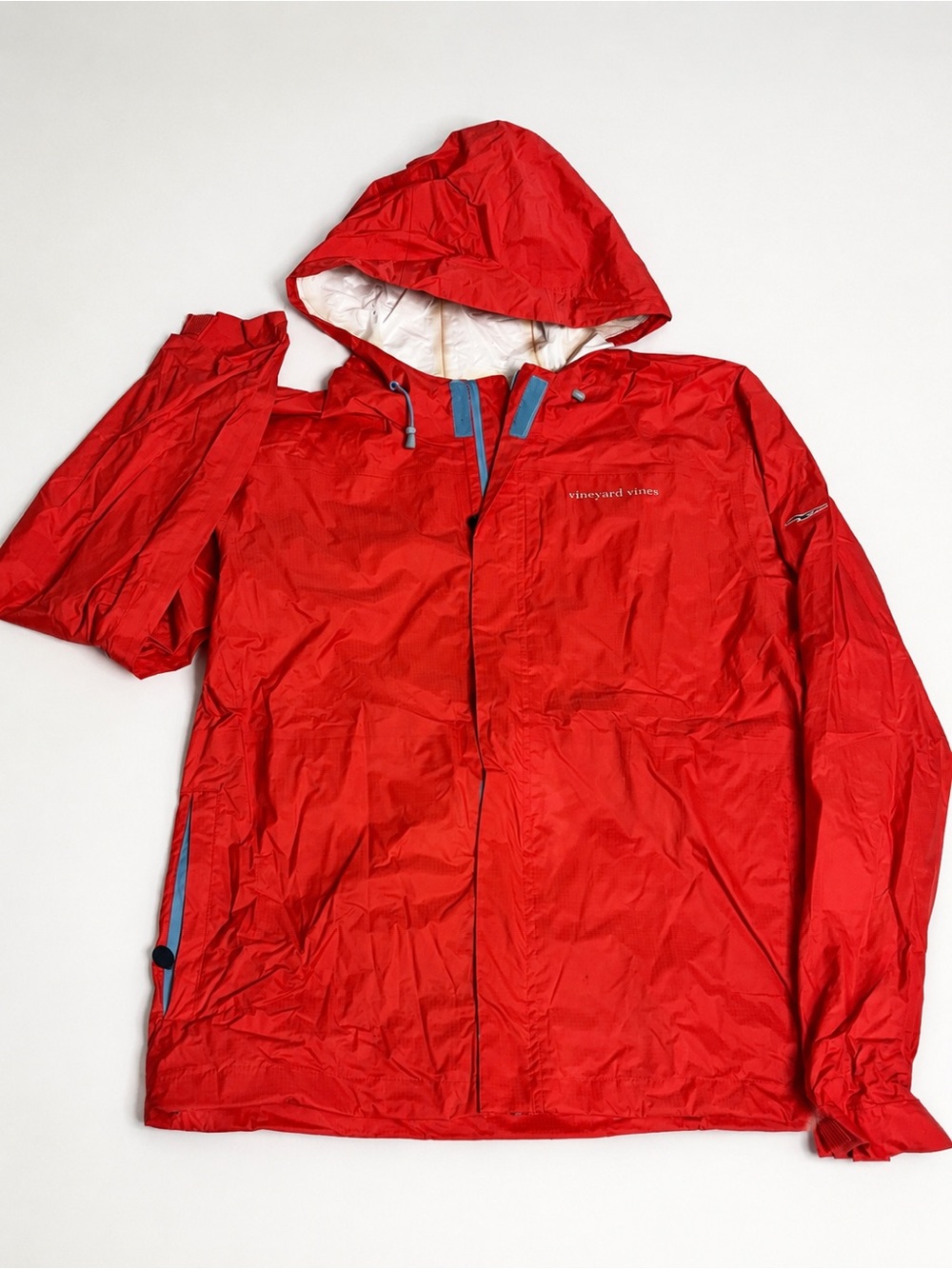 Vineyard Vines Women S 2013 Hooded Rain Shell Jacket Red Nylon Coastal Preppy